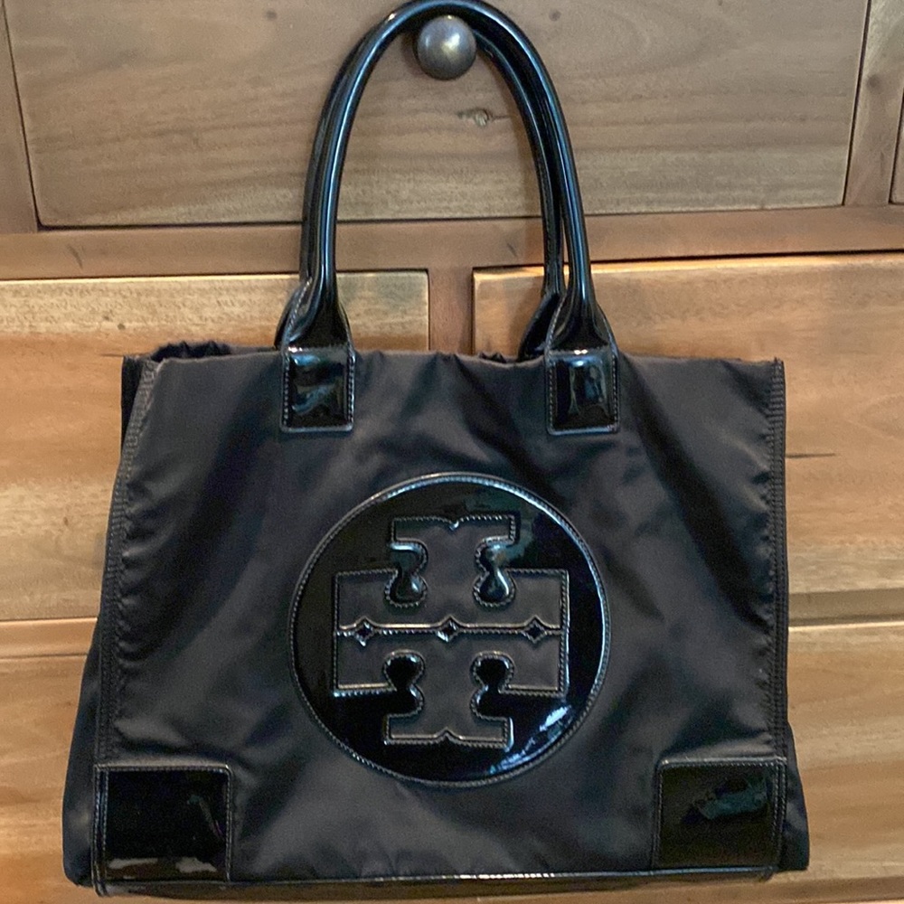 Tory Burch Tote barely used